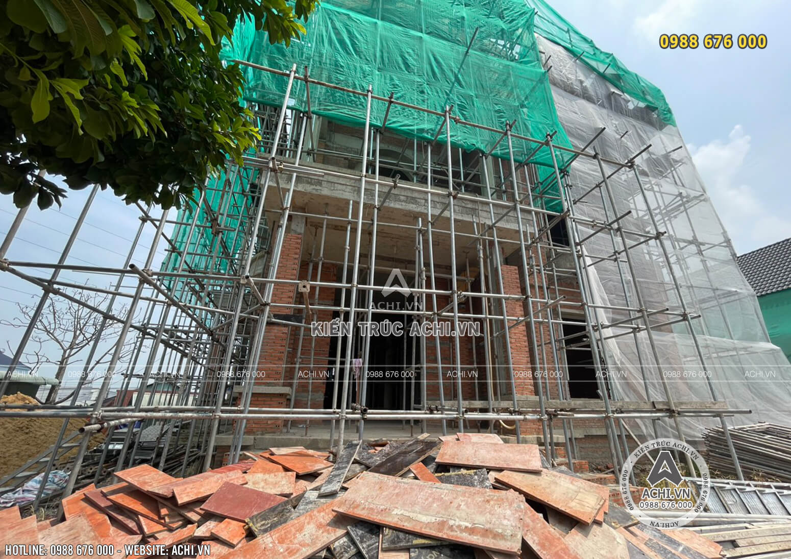 Quá trình thi công biệt thự 2 tầng mái Thái đẹp, sang trọng và bề thế tại Đồng Nai