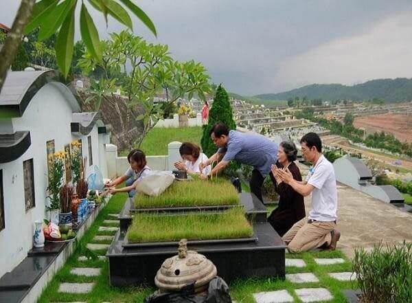 Bài văn khấn thần linh ngoài mộ